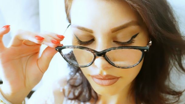 Gleitsichtbrillen für Frauen